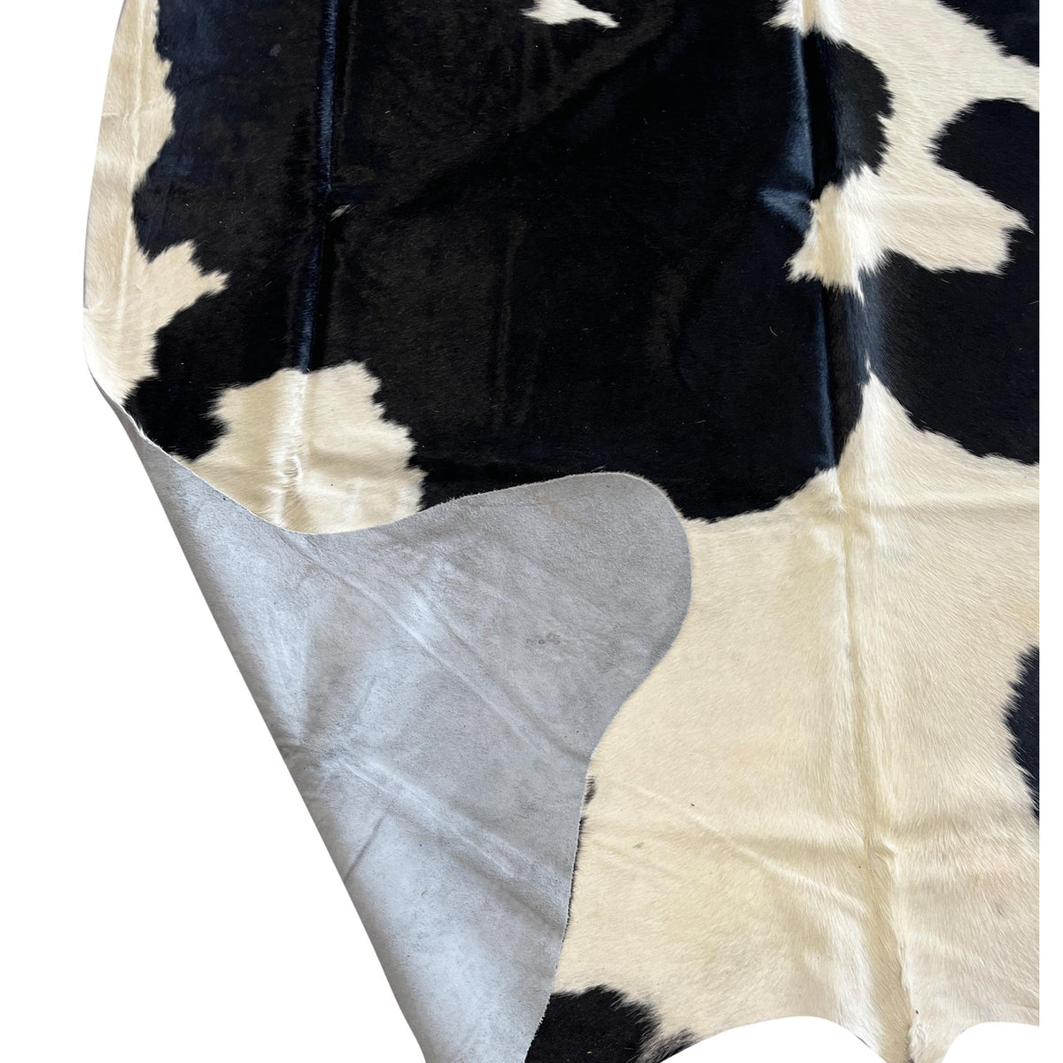 Aura Cowhide 75449 Black Ivory Cowhide Cowhide Rug