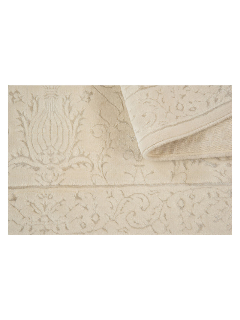 Aira Ciragan C-7009 Ivory Ivory Transitional Wilton Rug