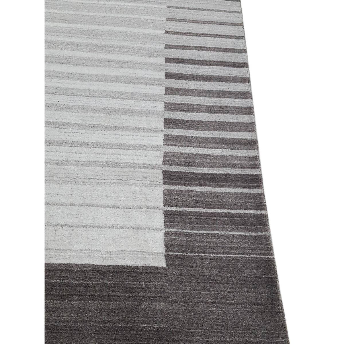 Aira Urban 002 Ivory Charcoal Transitional Hand Loom Rug