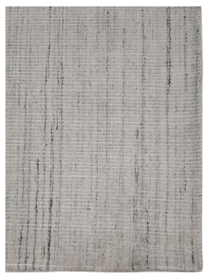 Artisan Soho 67505 Ivory Grey Transitional Hand Knotted Rug