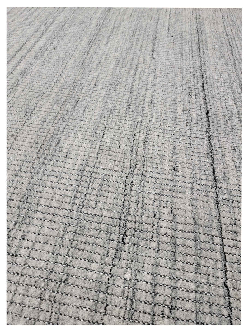 Artisan Soho 67502 Silver Grey Transitional Hand Knotted Rug