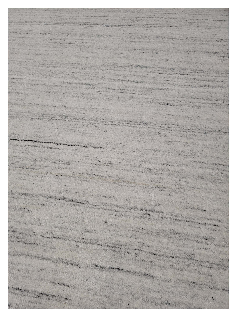 Artisan Soho 67499 Ivory Transitional Hand Knotted Rug