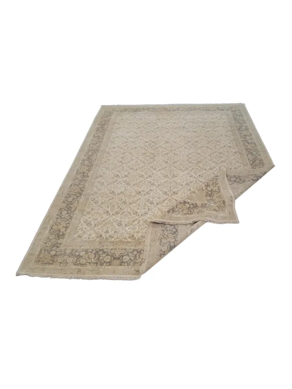 Classic Hand Knotted Ivory 12x15 - Image 3