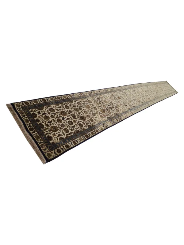 Royal Hand Knotted Ivory 3x24 - Image 6