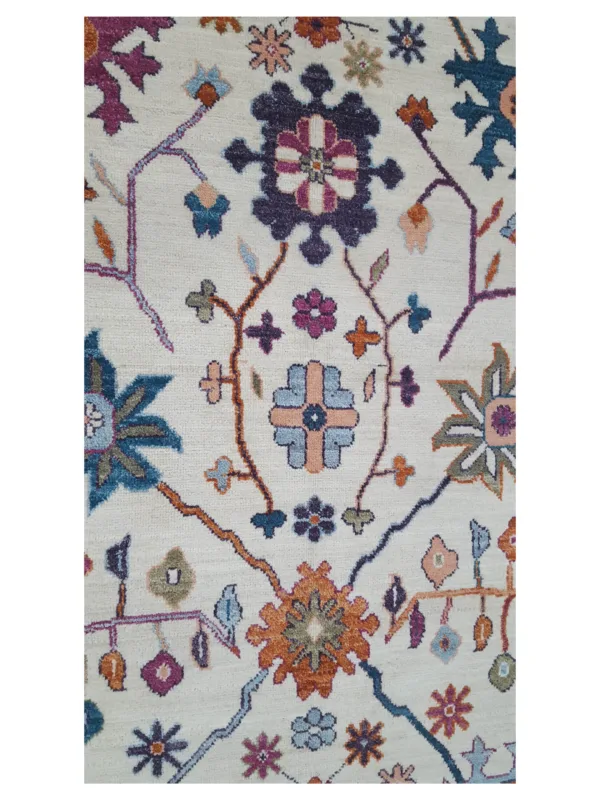 Ushak Wool Weft Hand Knotted Ivory 8x10 - Image 6