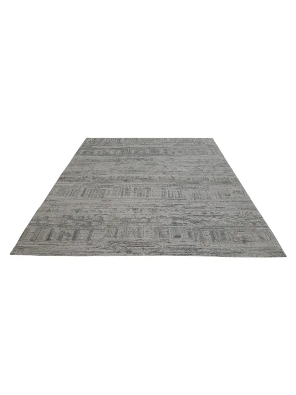 Sojourn Hand Loom Lt.Grey 8x10 - Image 2